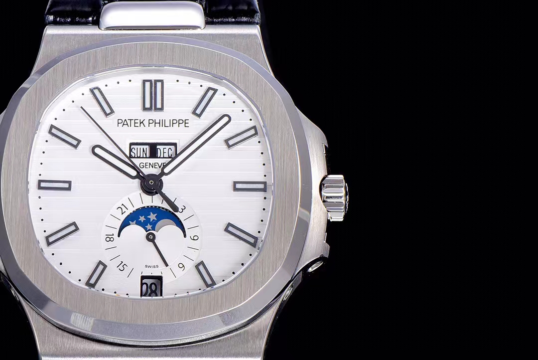 파텍필립 2022 5726 화이트 다이얼 워치